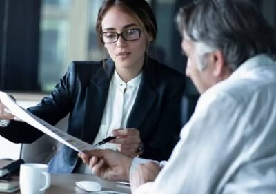 How Injury Lawyers Help Clients Navigate Serious Accident Claims